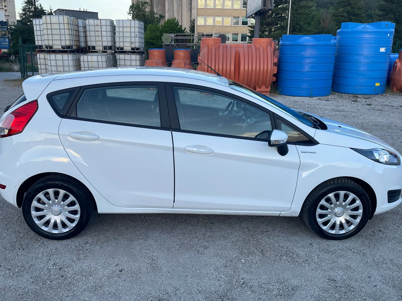 Ford Fiesta ГАЗОВ ИНЖЕКЦ.ИТАЛИЯ , снимка 5 - Автомобили и джипове - 54782117