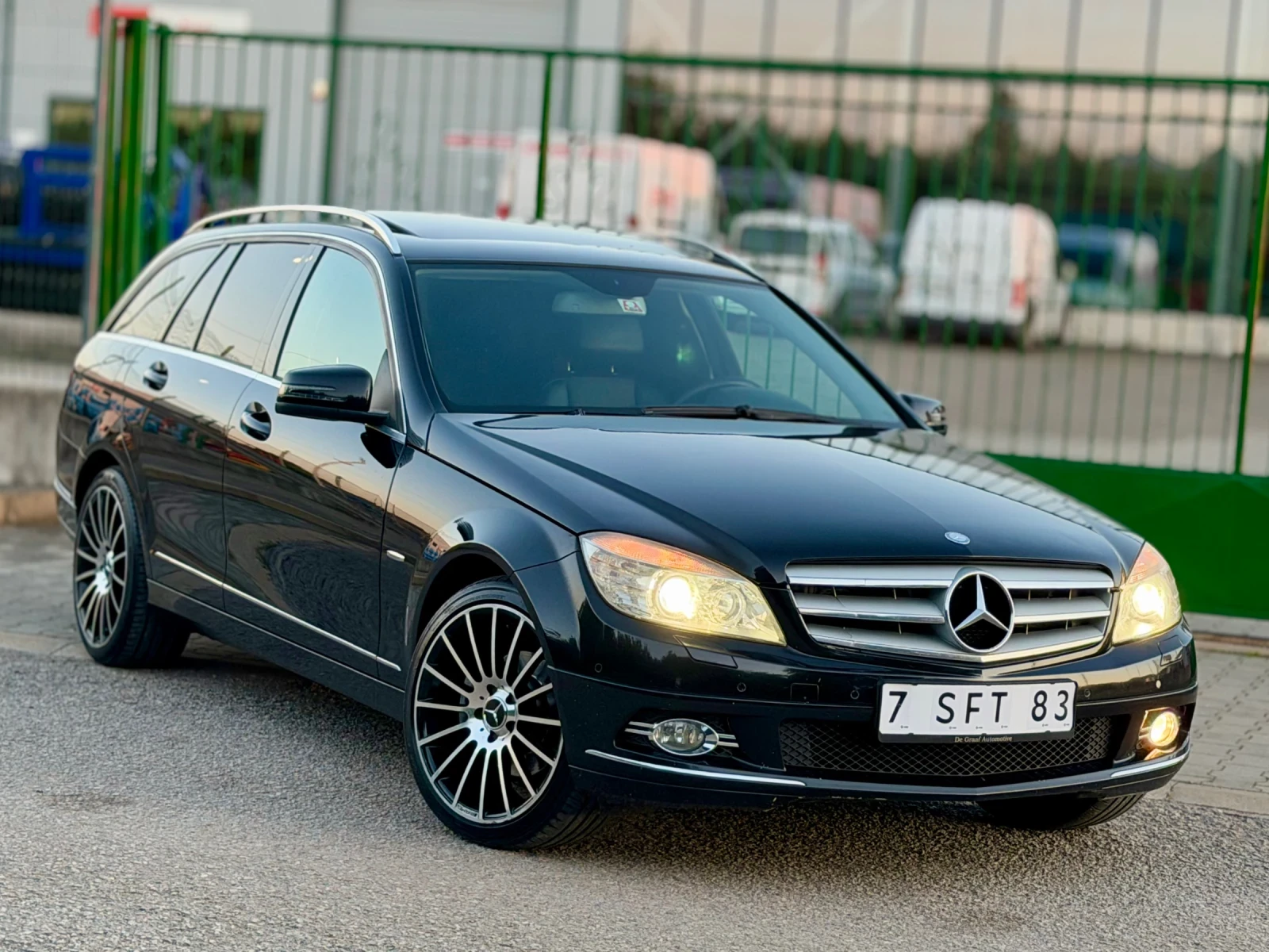 Mercedes-Benz C 220 2.2CDi~170hp~АВТОМАТ, снимка 3 - Автомобили и джипове - 54787203