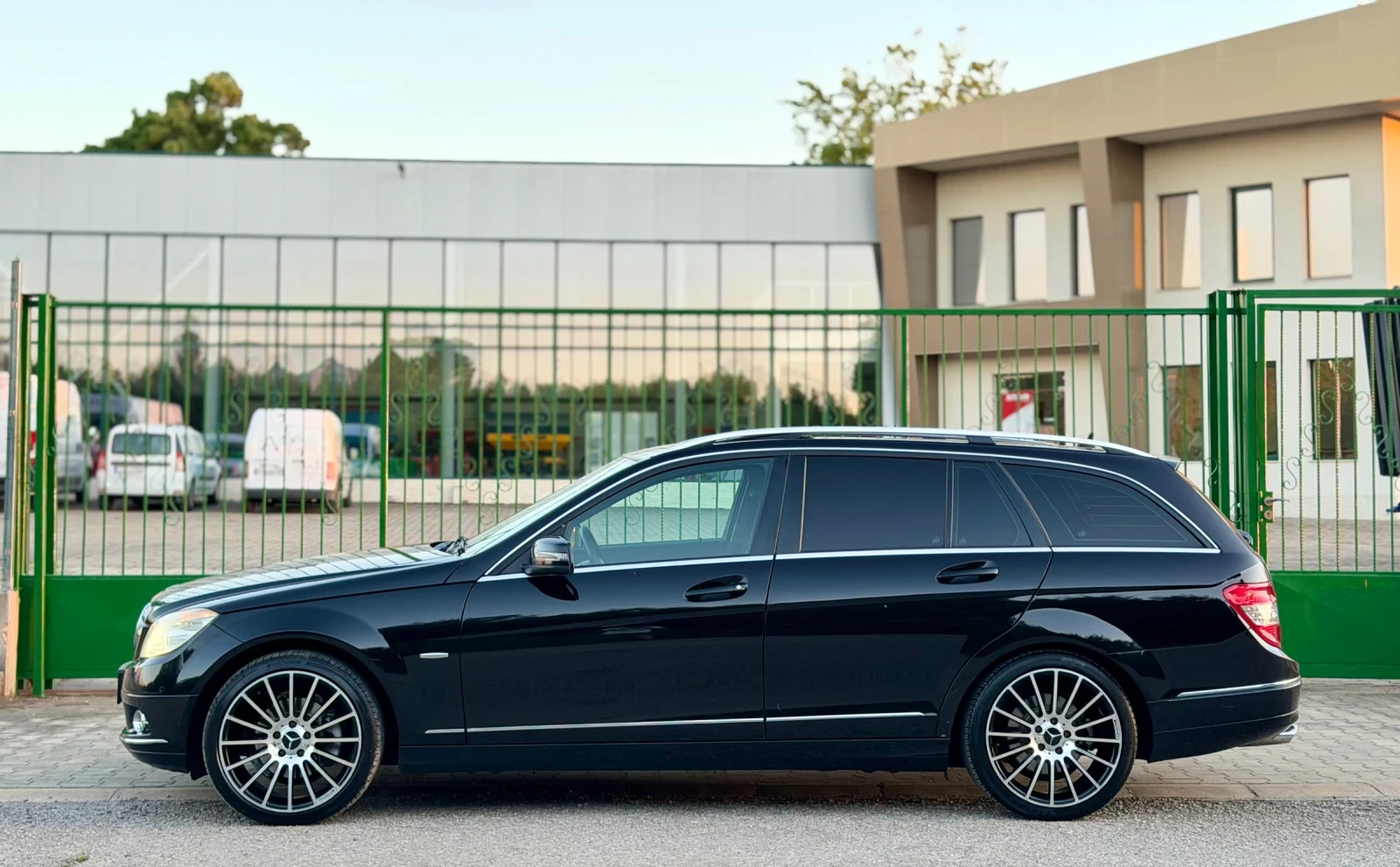 Mercedes-Benz C 220 2.2CDi~170hp~АВТОМАТ, снимка 8 - Автомобили и джипове - 54787203