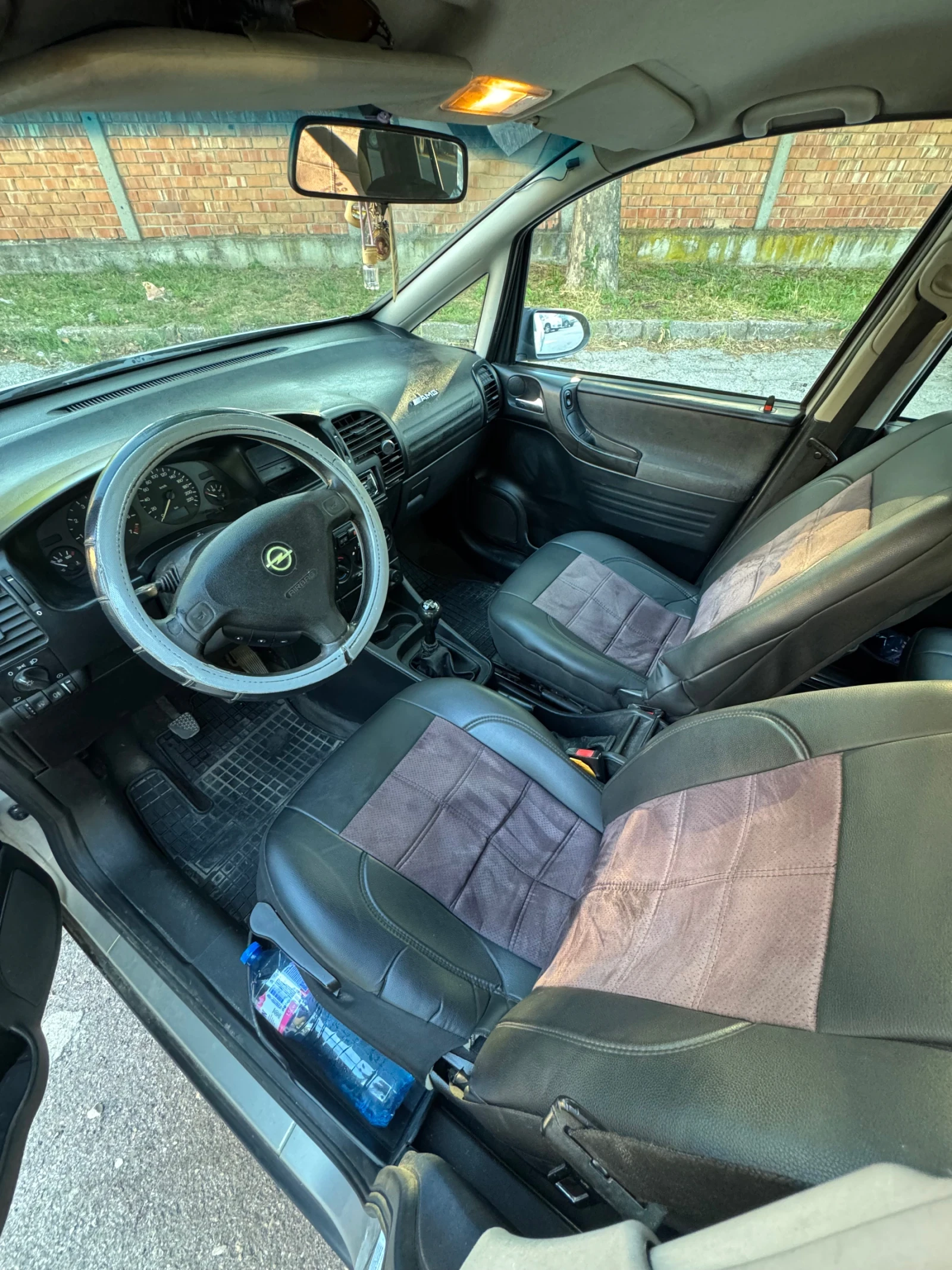 Opel Zafira A 1.8 с газ, снимка 13 - Автомобили и джипове - 54973579