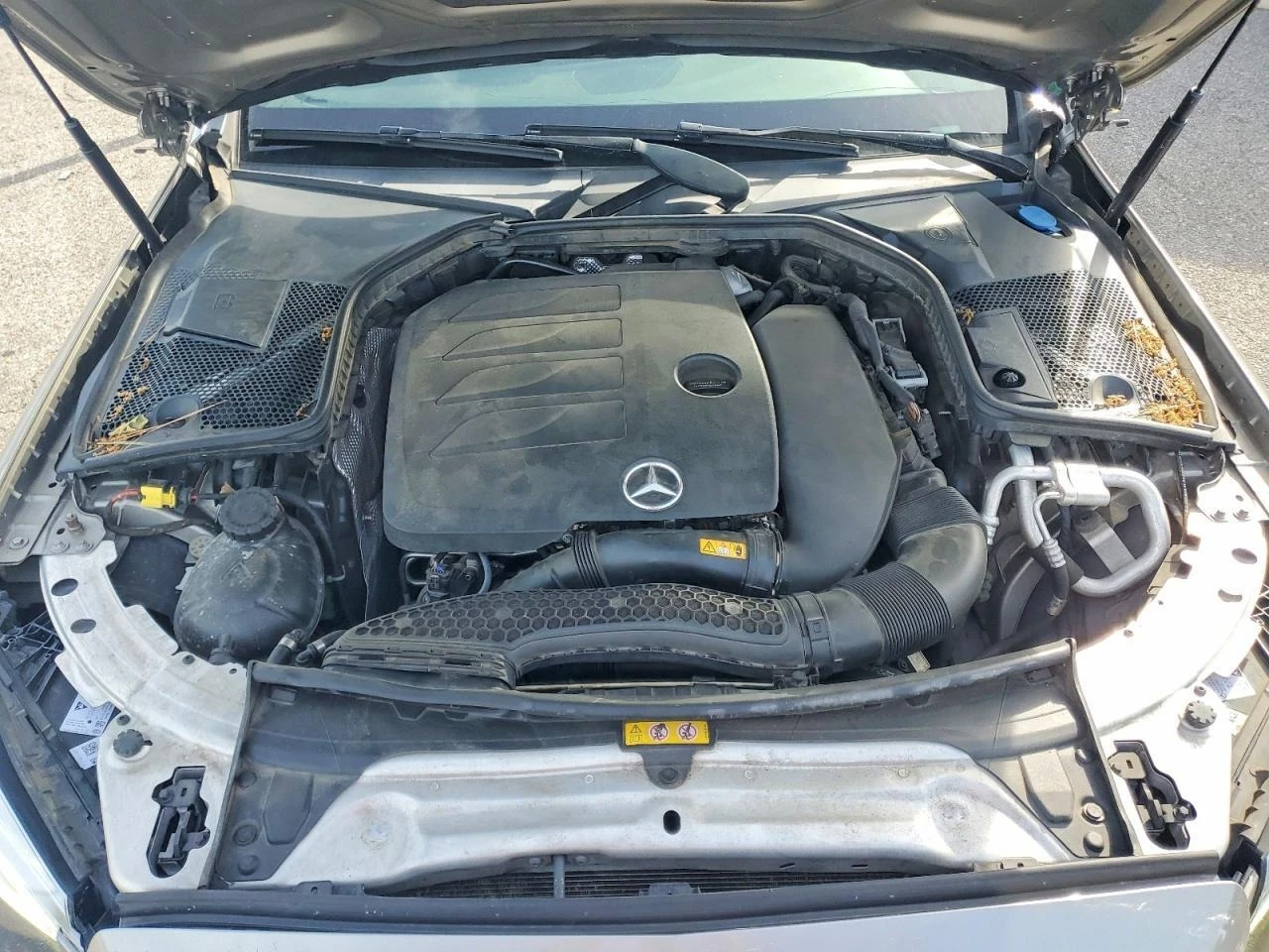 Mercedes-Benz C 300 AMG Line, снимка 11 - Автомобили и джипове - 54980682