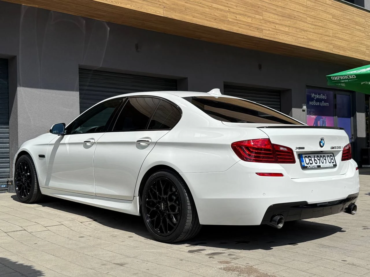 BMW 535 M-PACK* FACE* HEAD-UP* LINE-ASSIST* KEYLESS* FULL!, снимка 6 - Автомобили и джипове - 55016734