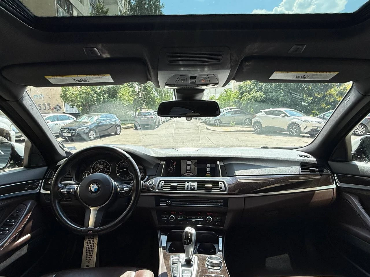 BMW 535 M-PACK* FACE* HEAD-UP* LINE-ASSIST* KEYLESS* FULL!, снимка 7 - Автомобили и джипове - 55016734