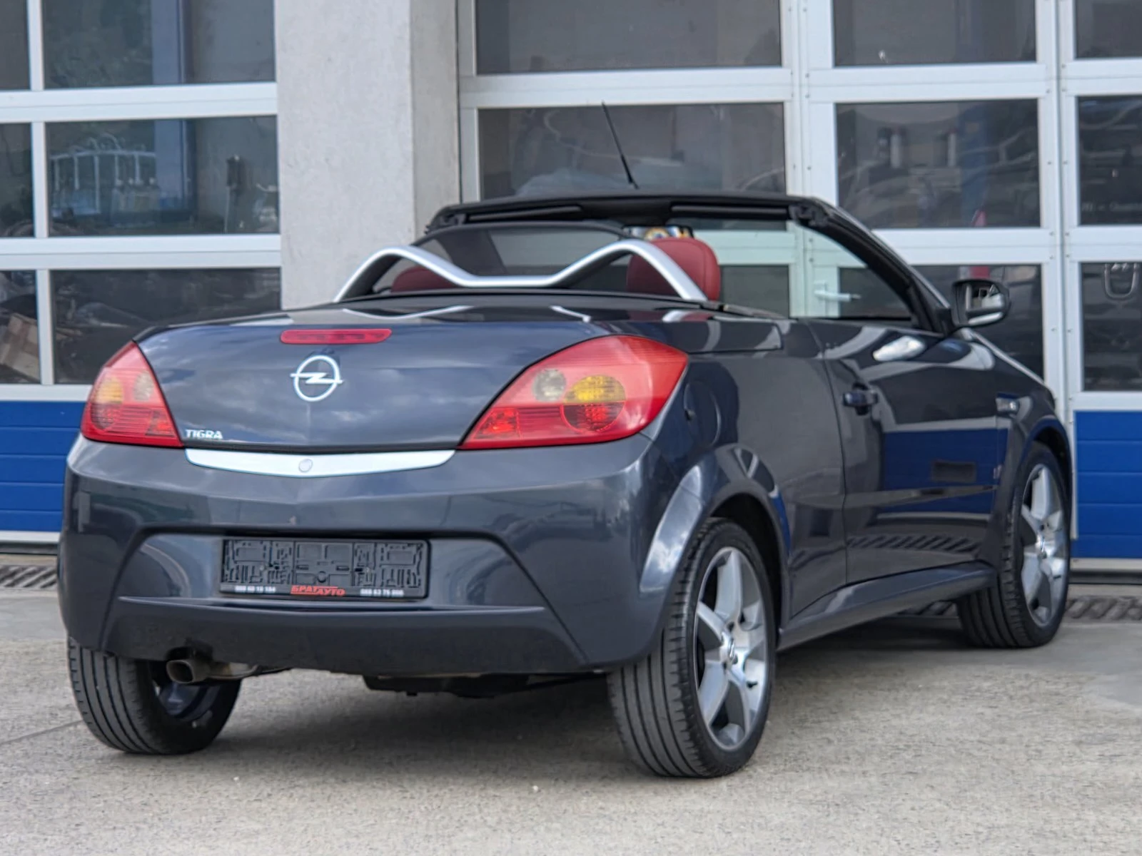 Opel Tigra 1.4 БЕНЗИН/CABRIOLET, снимка 9 - Автомобили и джипове - 55156916