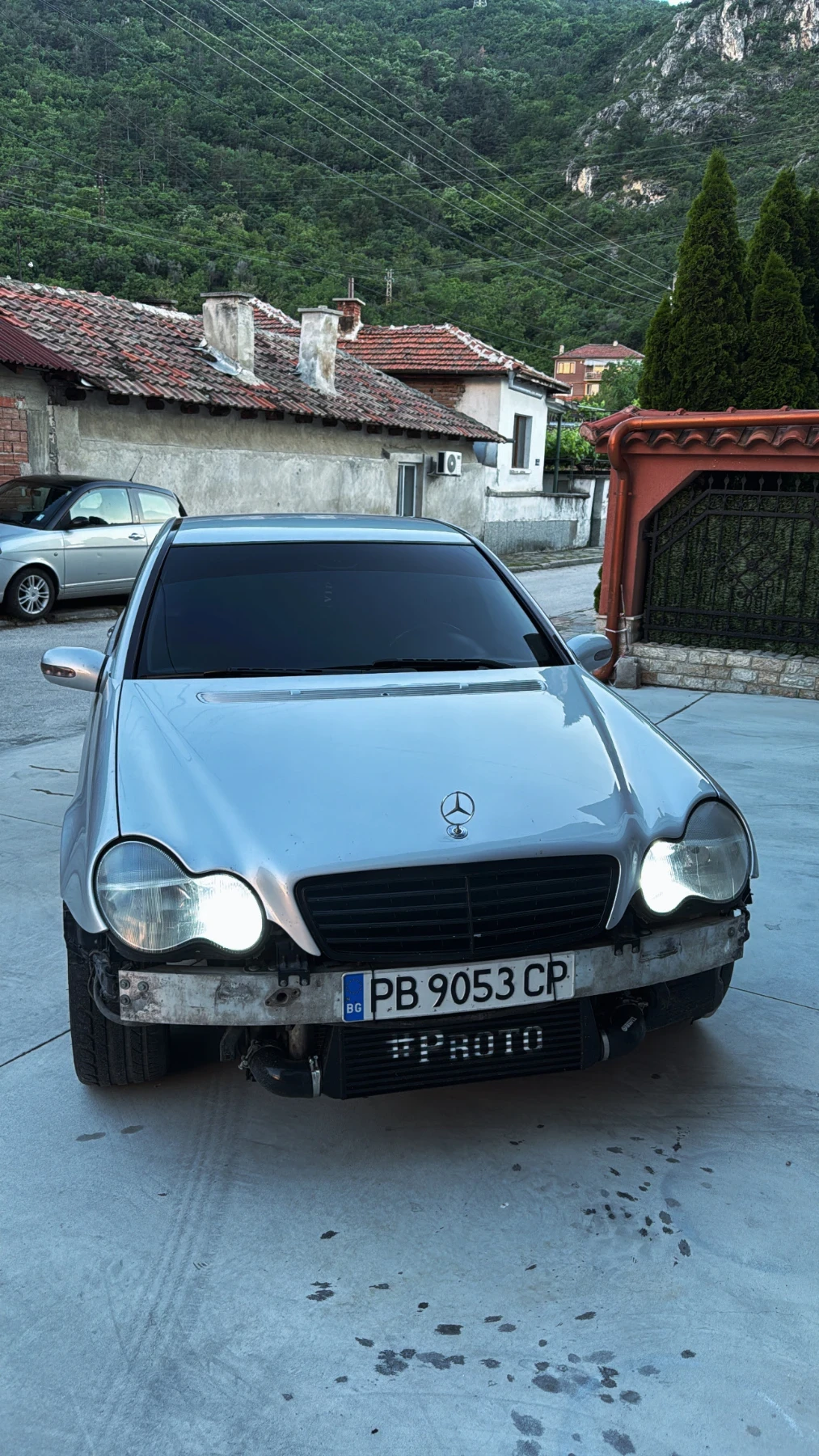 Mercedes-Benz C 220, снимка 6 - Автомобили и джипове - 55641887