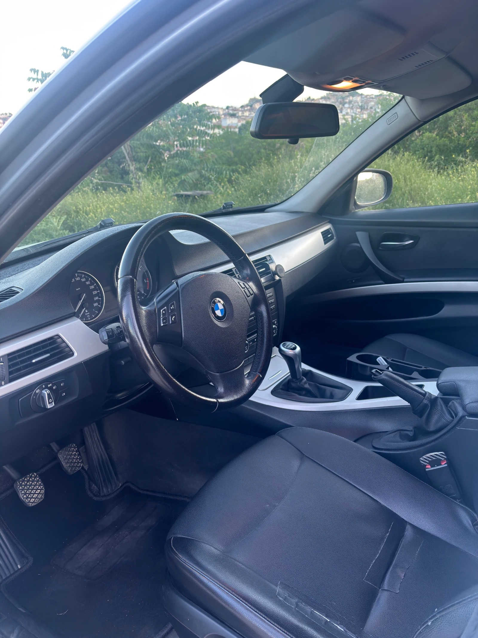 BMW 320, снимка 5 - Автомобили и джипове - 55772601