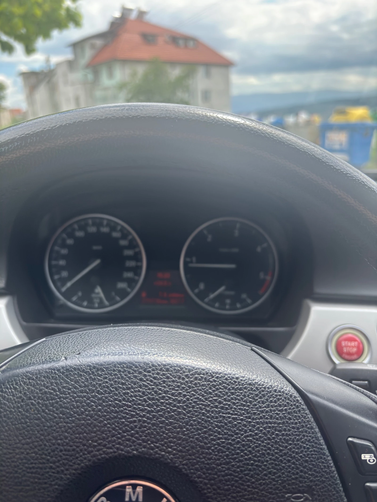 BMW 320, снимка 4 - Автомобили и джипове - 55772601