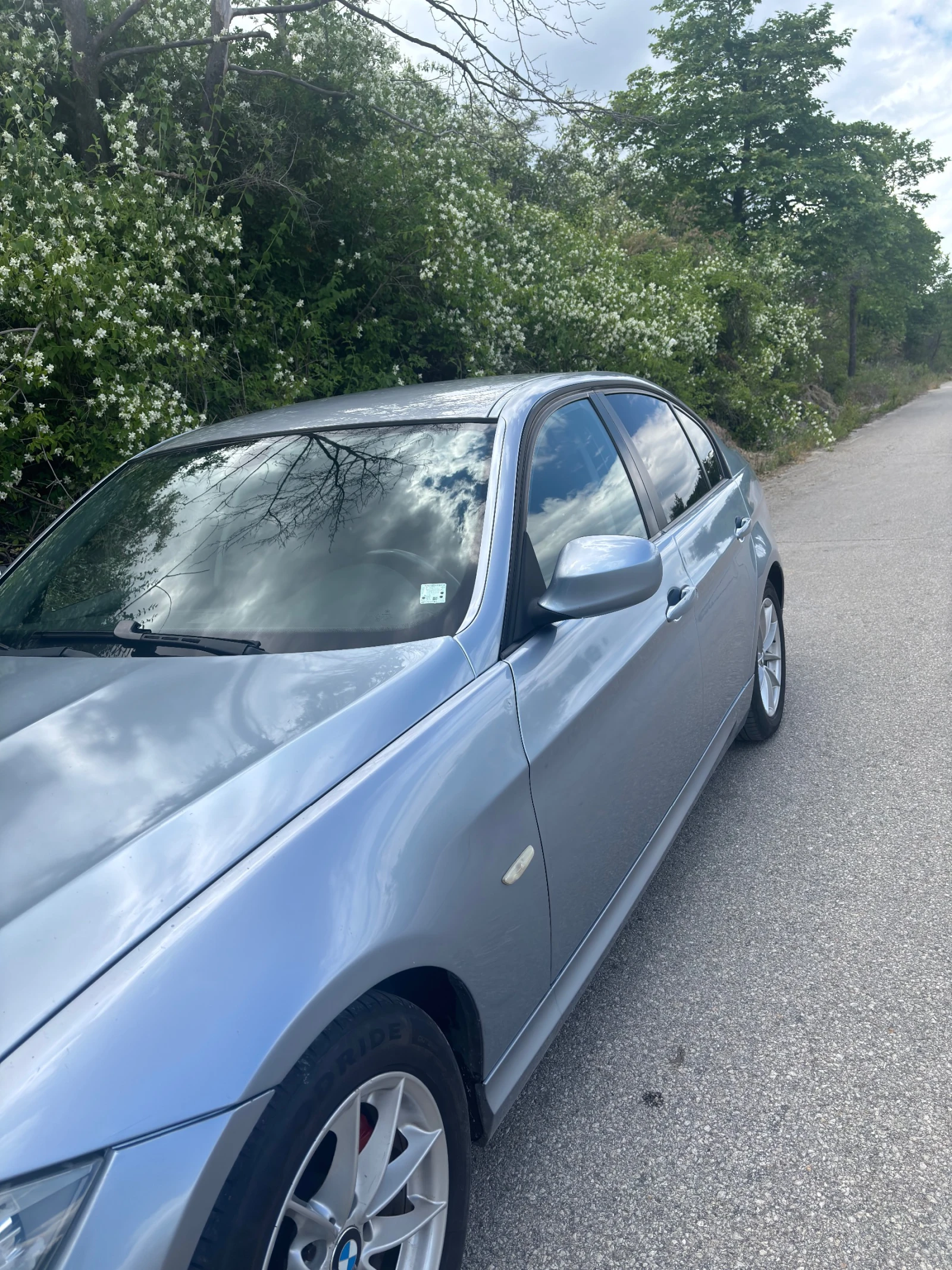 BMW 320, снимка 3 - Автомобили и джипове - 55772601