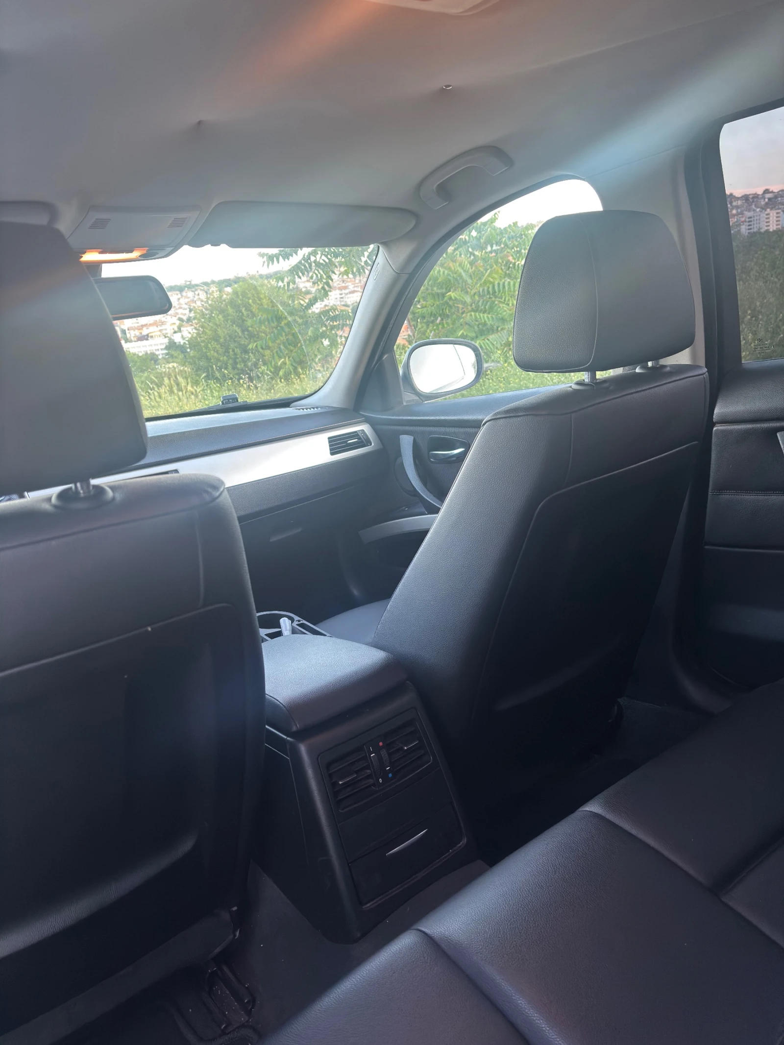 BMW 320, снимка 6 - Автомобили и джипове - 55772601