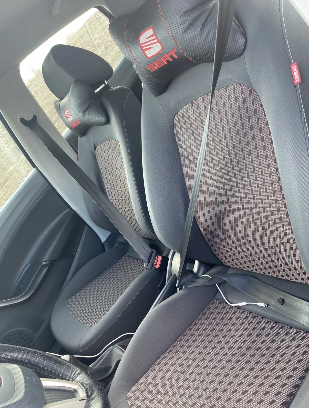 Seat Ibiza, снимка 6 - Автомобили и джипове - 56535084