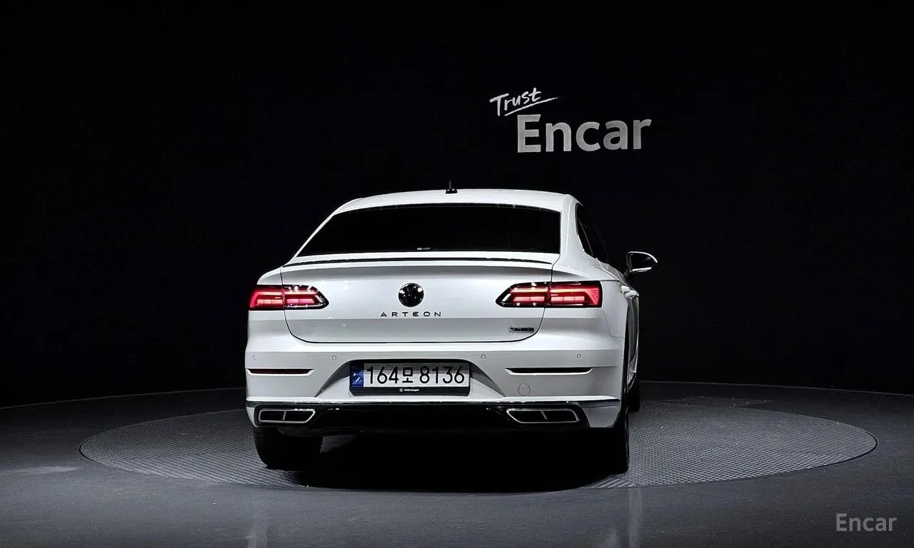 VW Arteon * 2.0 TDI R LIINE 4Motion * , снимка 4 - Автомобили и джипове - 56726730