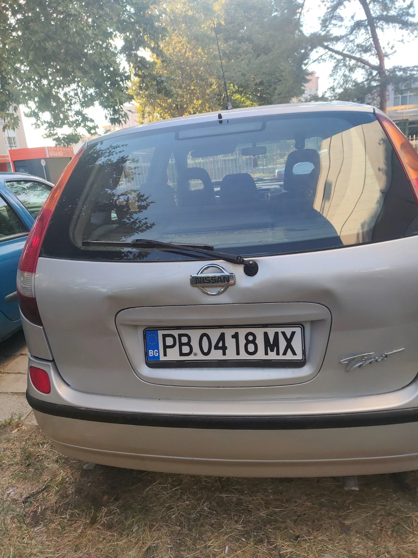 Nissan Almera tino 2.2d 116кс, снимка 3 - Автомобили и джипове - 56745533