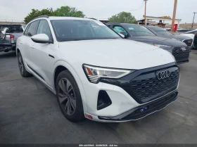 Audi Q8 E-Tron Premium Quattro, снимка 1