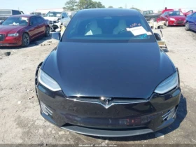 ������ Tesla Model X