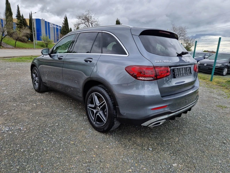 Mercedes-Benz GLC 300 d AMG 4 Matic, снимка 3 - Автомобили и джипове - 40421996