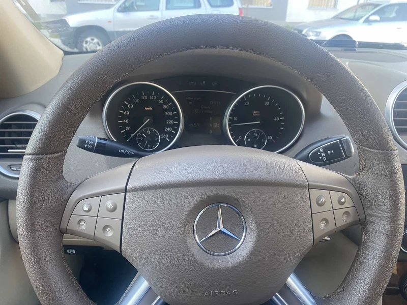 Mercedes-Benz ML 320, снимка 14 - Автомобили и джипове - 47467788