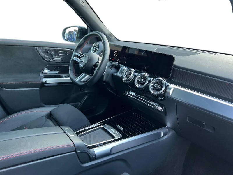 Mercedes-Benz GLB 220d 4MATIC 6+ 1, снимка 9 - Автомобили и джипове - 51401976