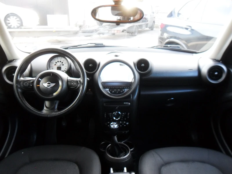 Mini Countryman 1, 6D-KLIMATRONIK-БГ-регистрация, снимка 13 - Автомобили и джипове - 52247587