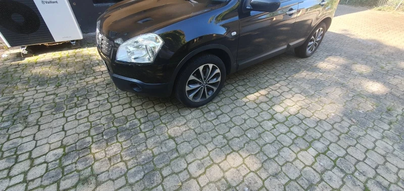 Nissan Qashqai, снимка 5 - Автомобили и джипове - 52472407