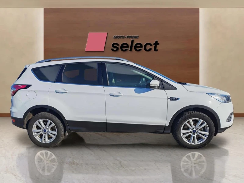Ford Kuga 2.0 TDCi, снимка 4 - Автомобили и джипове - 53115514