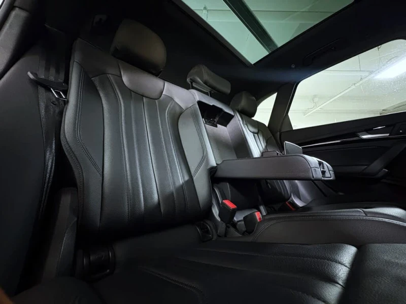 Audi Q5 Progressiv * CARFAX * АвтоКредит* (ЦЕНА ДО БГ), снимка 11 - Автомобили и джипове - 53447573