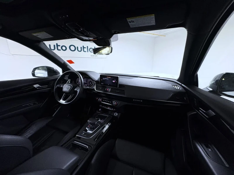 Audi Q5 Progressiv * CARFAX * АвтоКредит* (ЦЕНА ДО БГ), снимка 10 - Автомобили и джипове - 53447573