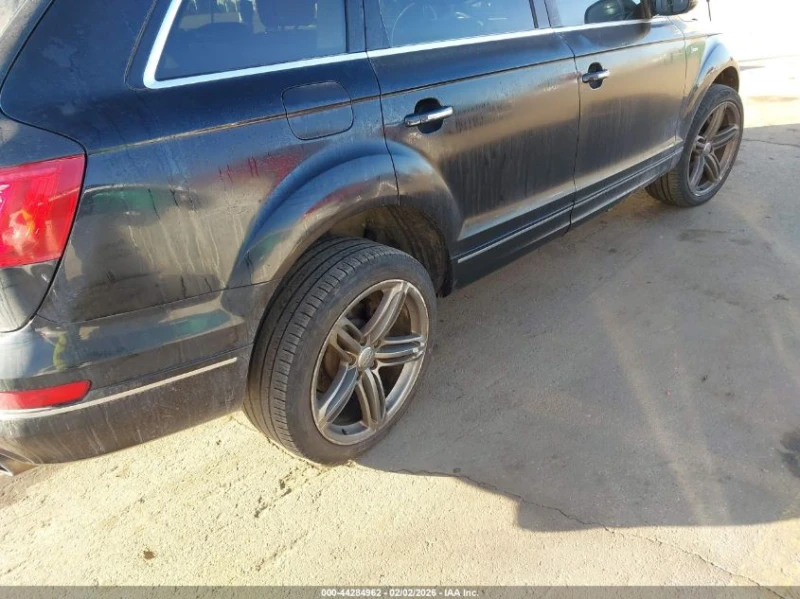 Audi Q7 3.0T Premium, снимка 6 - Автомобили и джипове - 53577876