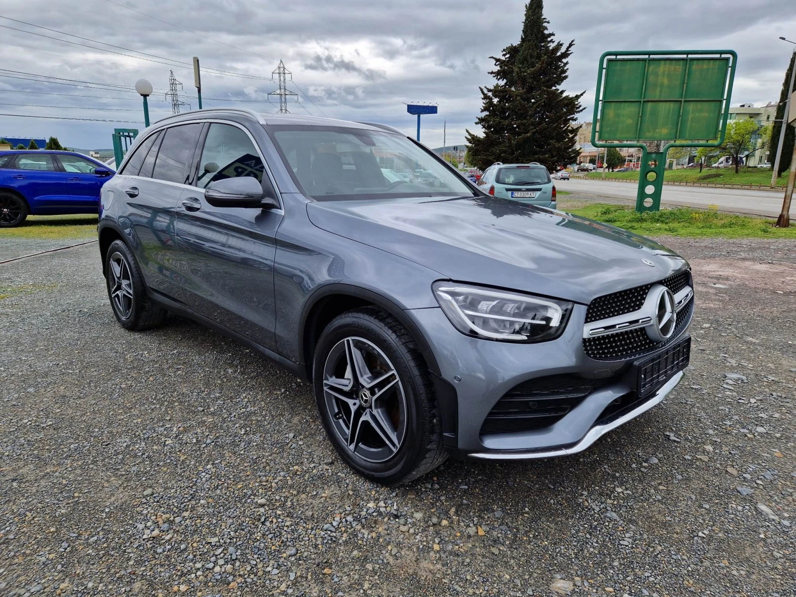 Mercedes-Benz GLC 300 d AMG 4 Matic - изображение 7