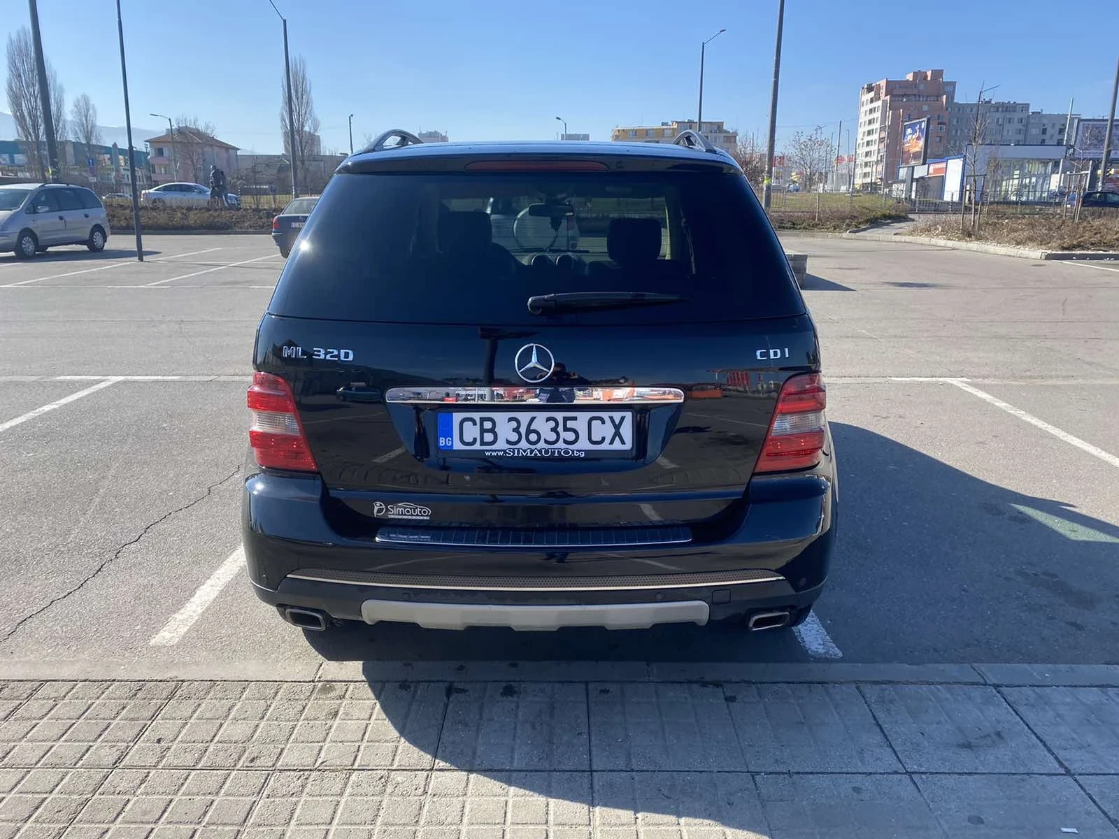 Mercedes-Benz ML 320  - изображение 8