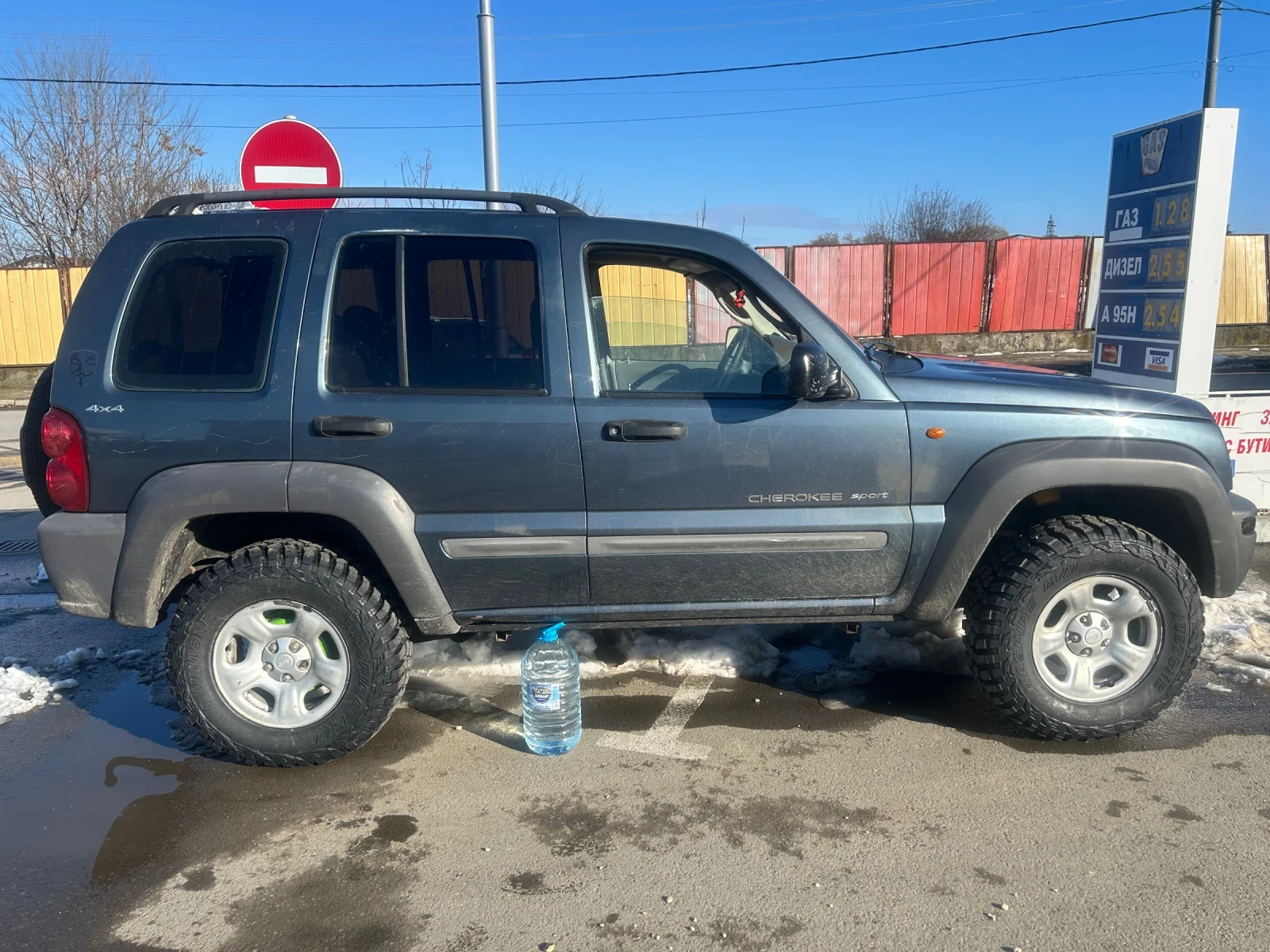 Jeep Cherokee  - изображение 7