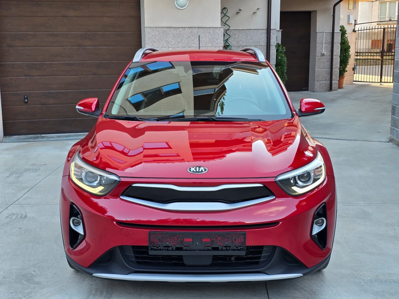 Kia Stonic 1.6  СRDI ENERGY - изображение 7
