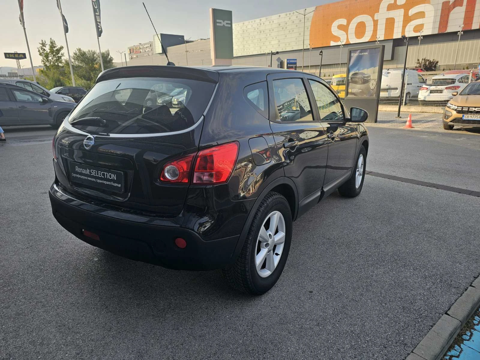Nissan Qashqai  2.0i (141 кс) 4x4  - изображение 5