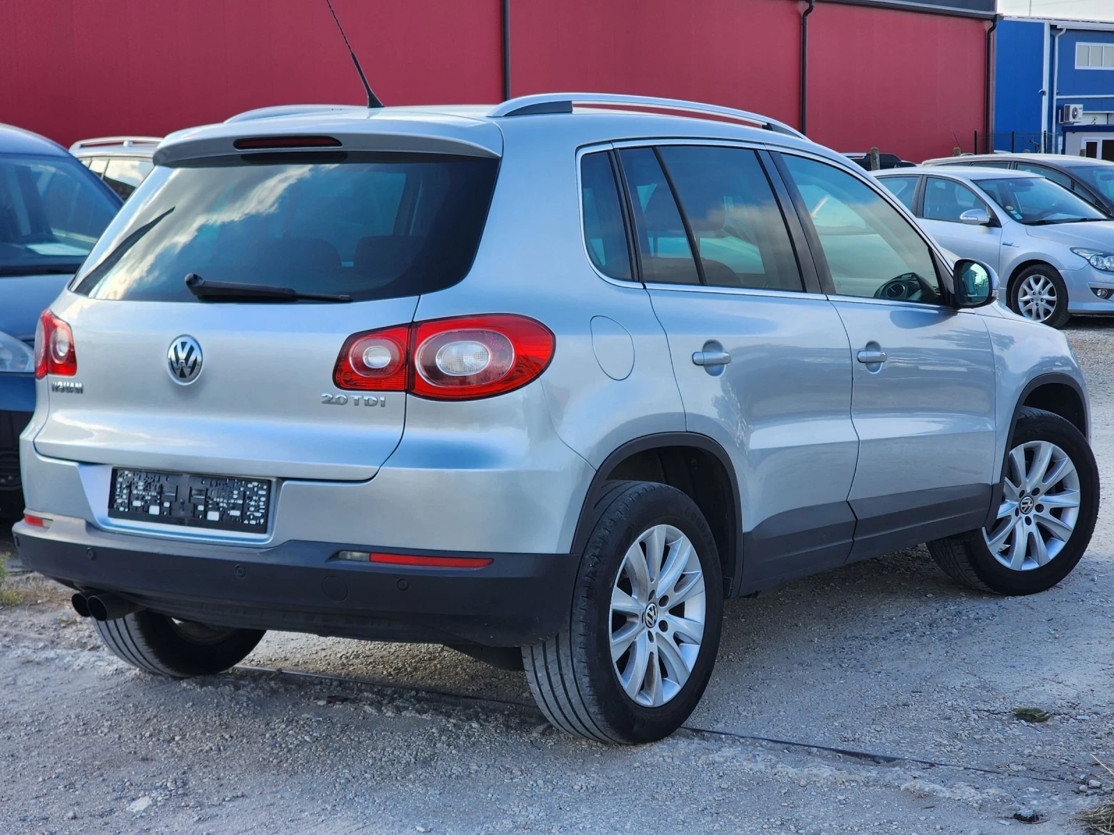 VW Tiguan 2.0TDI 4x4 - изображение 4