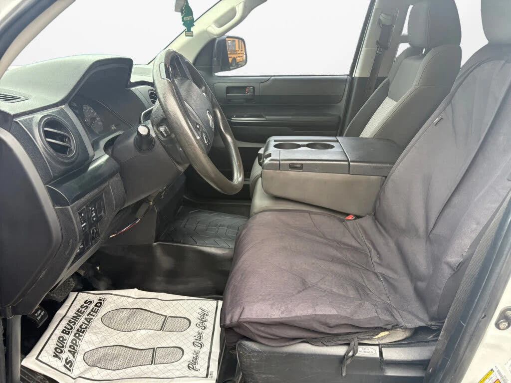 Toyota Tundra, снимка 13 - Автомобили и джипове - 53735007