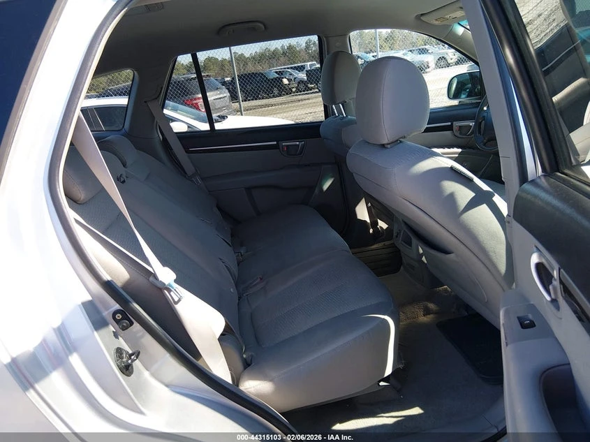 Hyundai Santa fe 2.7L V-6 DOHC, VVT, 185HP Front Wheel Drive | Mobile.bg � ����������� 8