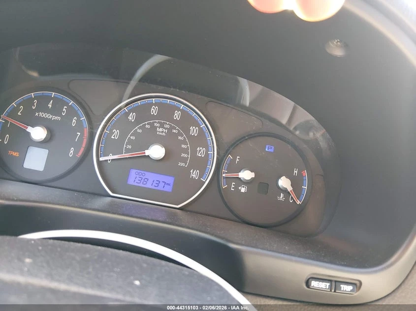 Hyundai Santa fe 2.7L V-6 DOHC, VVT, 185HP Front Wheel Drive | Mobile.bg � ����������� 7