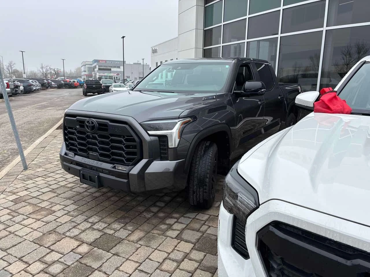 Toyota Tundra * 4x4 Crewmax Limited Hybrid* АВТОКРЕДИТ* 