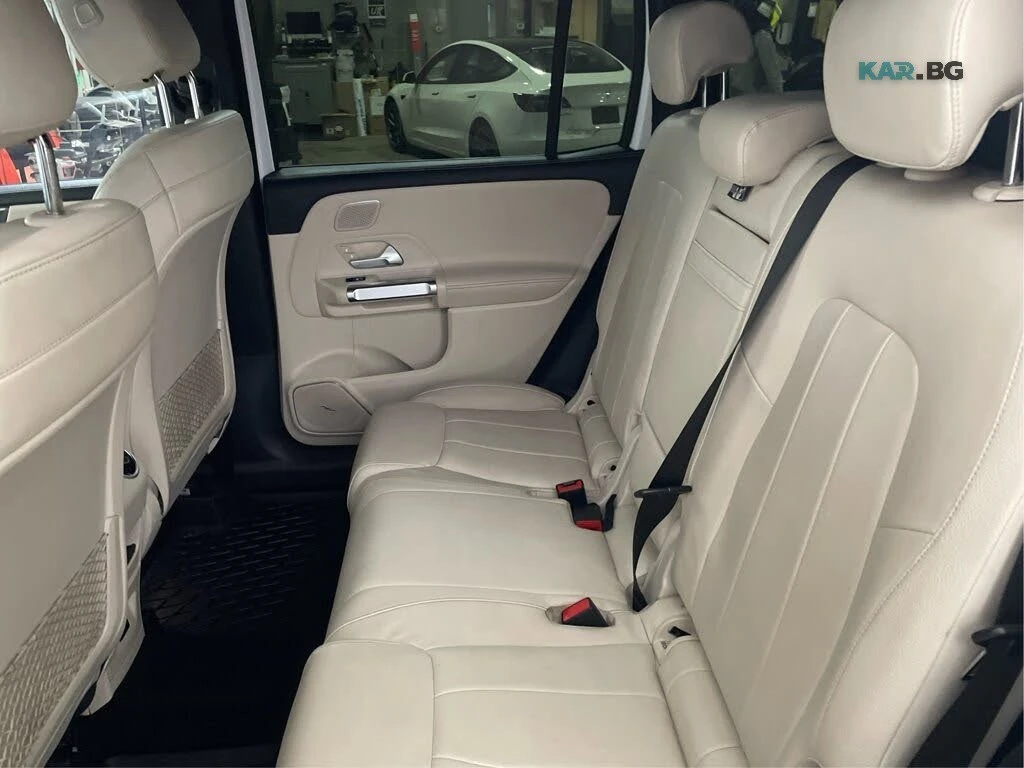 Mercedes-Benz GLB 250 4MATIC* AвтоКредит* (ЦЕНА ДО БГ), снимка 17 - Автомобили и джипове - 55246286