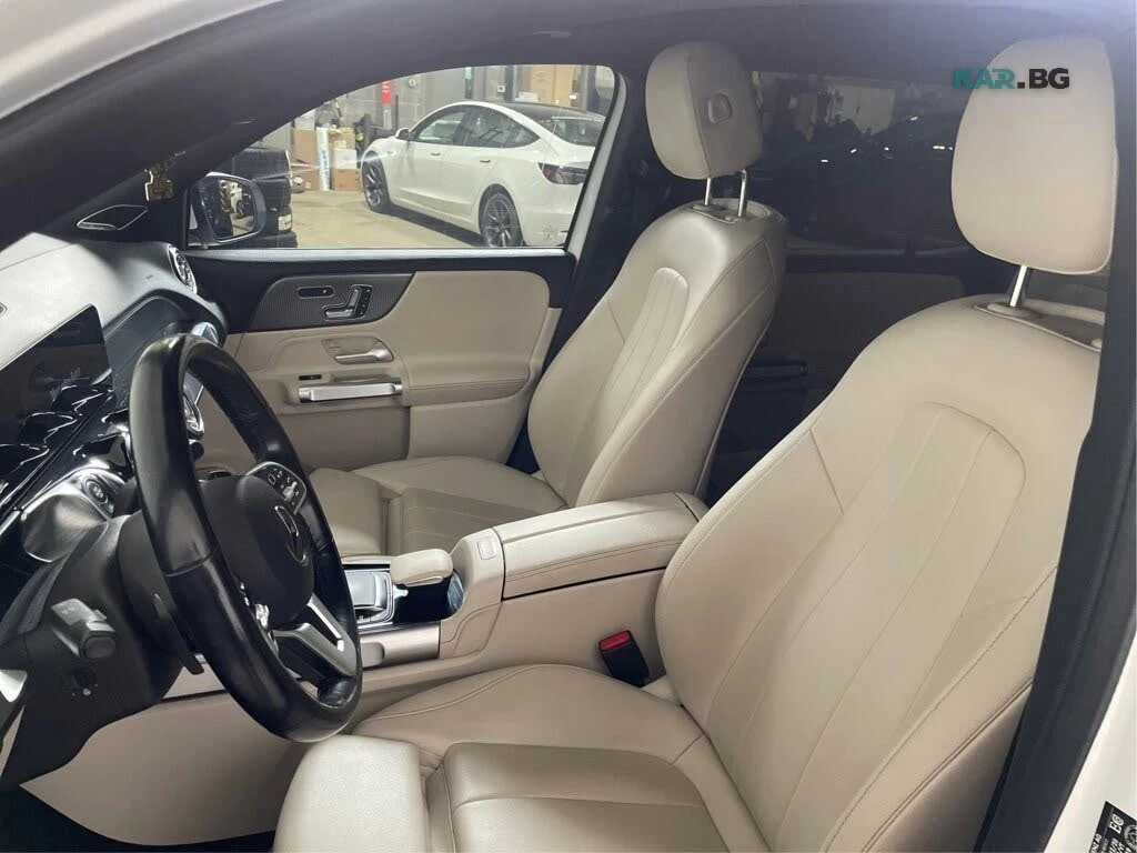 Mercedes-Benz GLB 250 4MATIC* AвтоКредит* (ЦЕНА ДО БГ), снимка 10 - Автомобили и джипове - 55246286