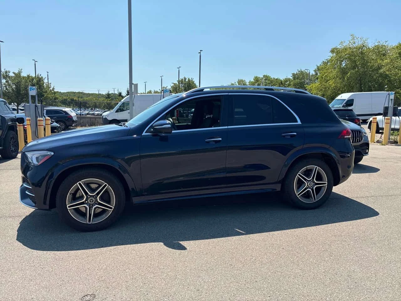 Mercedes-Benz GLE 350 /DISTRONIC/360/BURMESTER/КЛИП НА МОТОРА, снимка 2 - Автомобили и джипове - 55566633