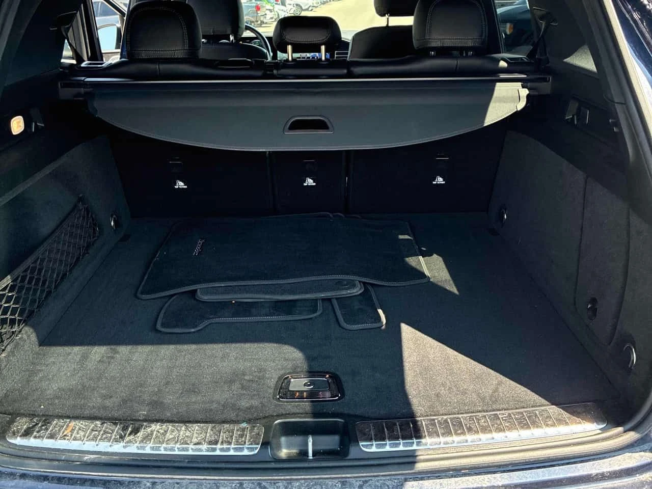 Mercedes-Benz GLE 350 /DISTRONIC/360/BURMESTER/КЛИП НА МОТОРА, снимка 11 - Автомобили и джипове - 55566633