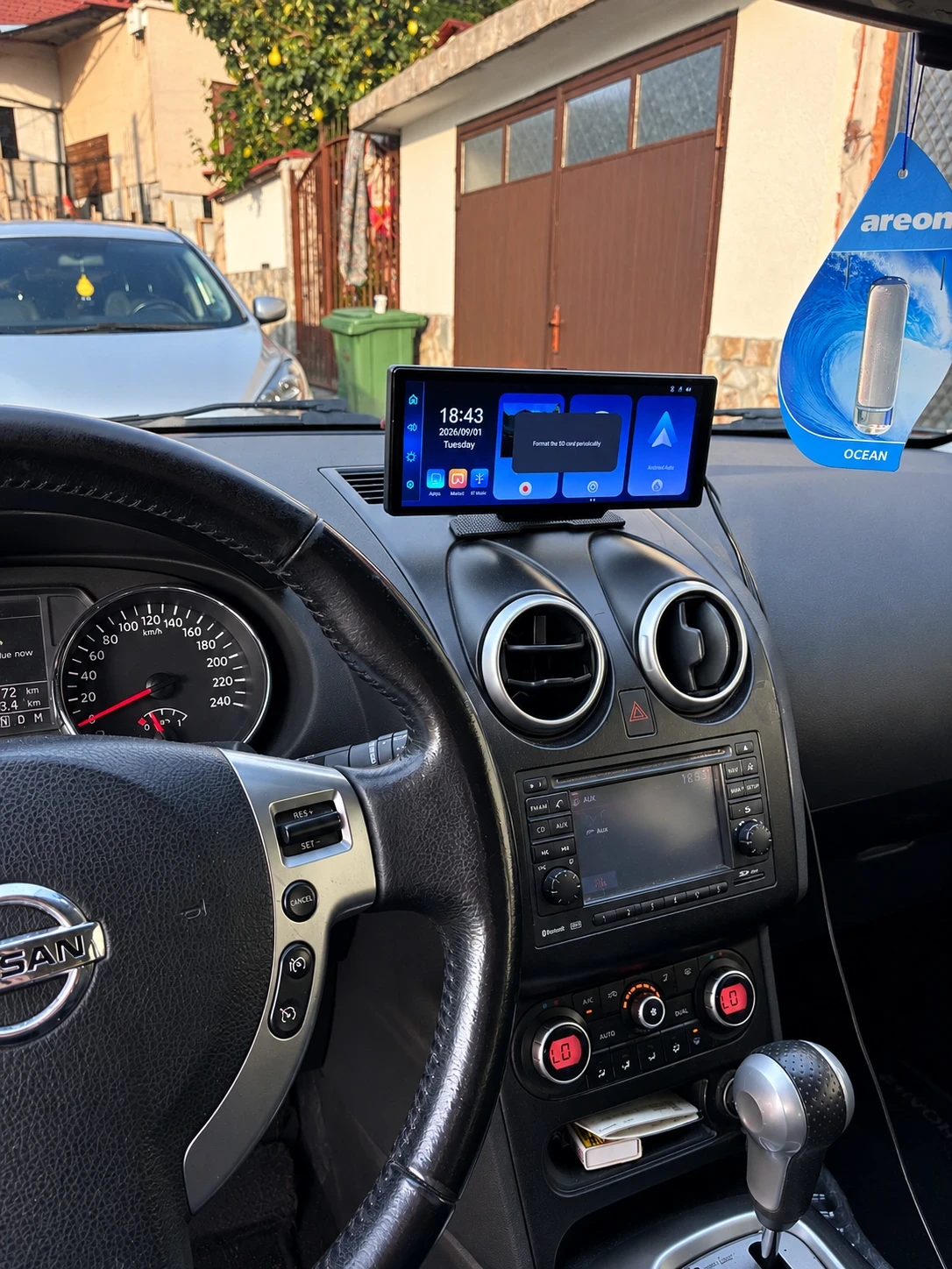 Nissan Qashqai 2.0 dCi (150 к.с.) 4x4 Automatic, снимка 6 - Автомобили и джипове - 55978574