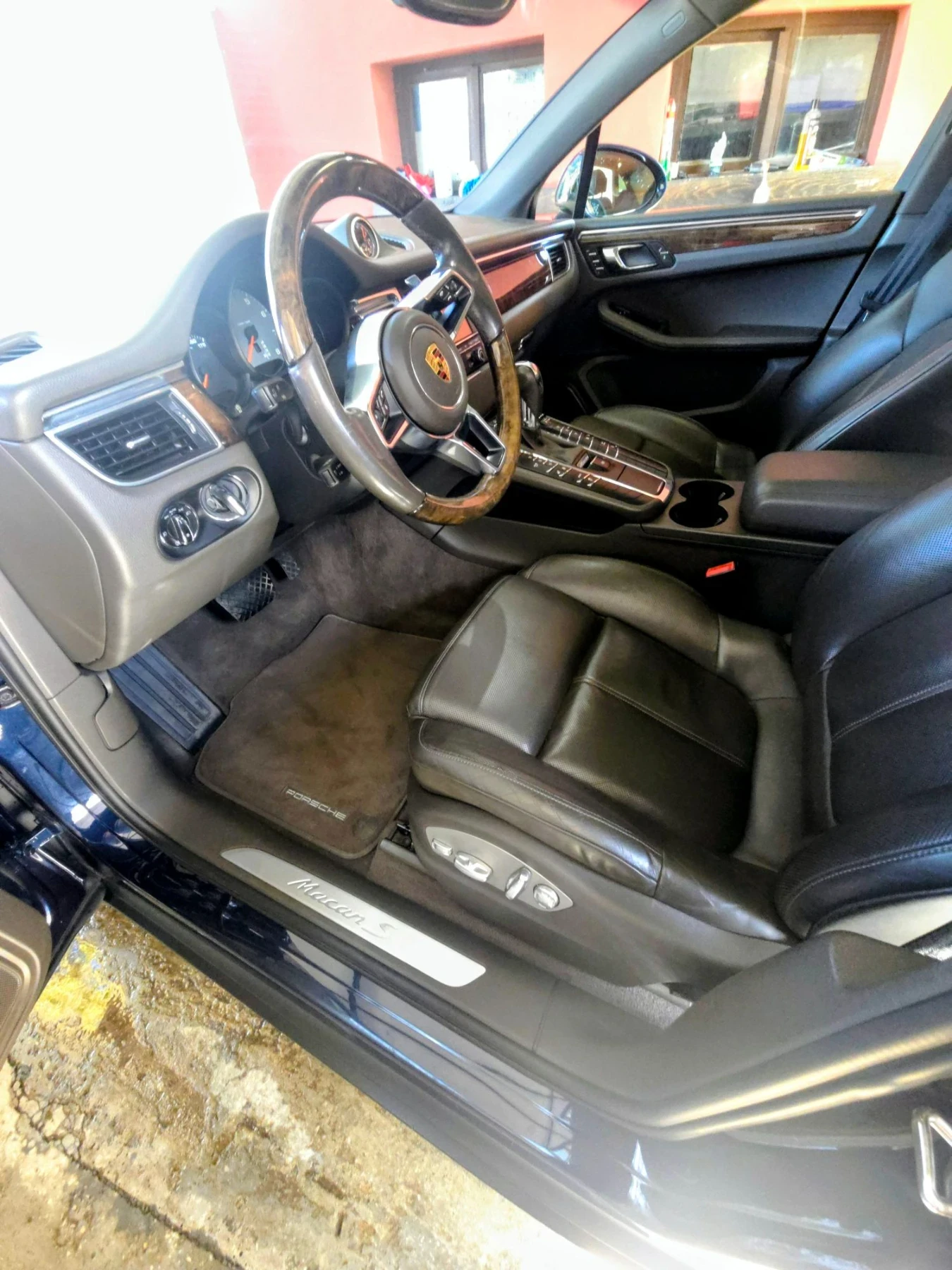 Porsche Macan S, снимка 12 - Автомобили и джипове - 56293350