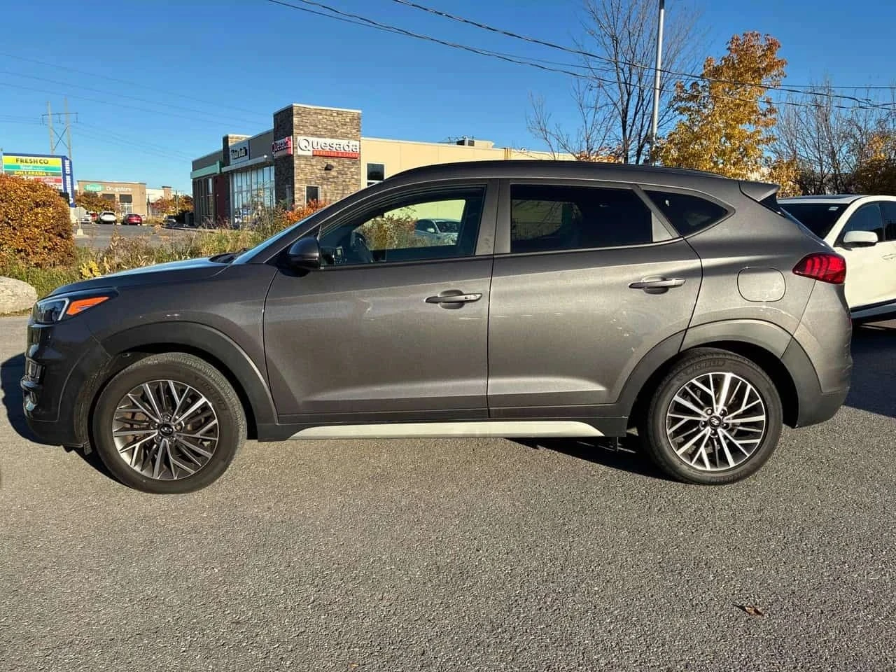 Hyundai Tucson, снимка 2 - Автомобили и джипове - 56700188