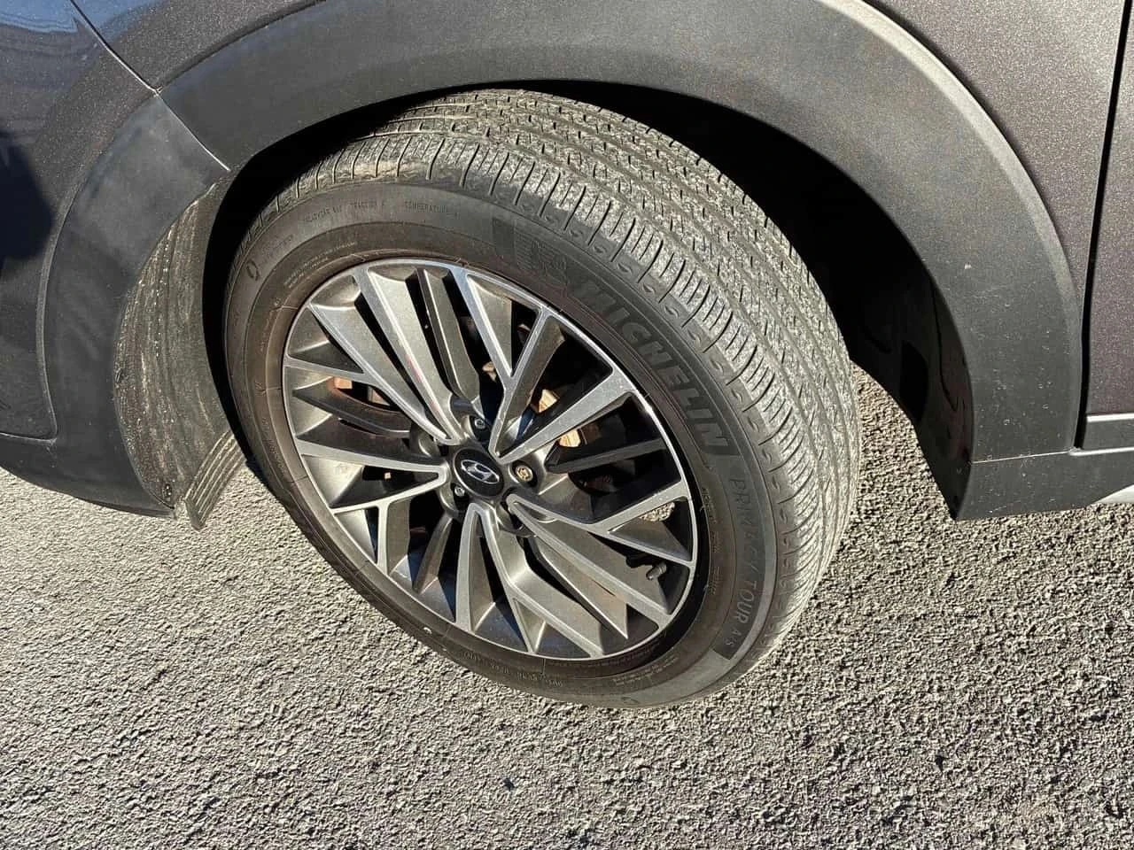 Hyundai Tucson, снимка 7 - Автомобили и джипове - 56700188
