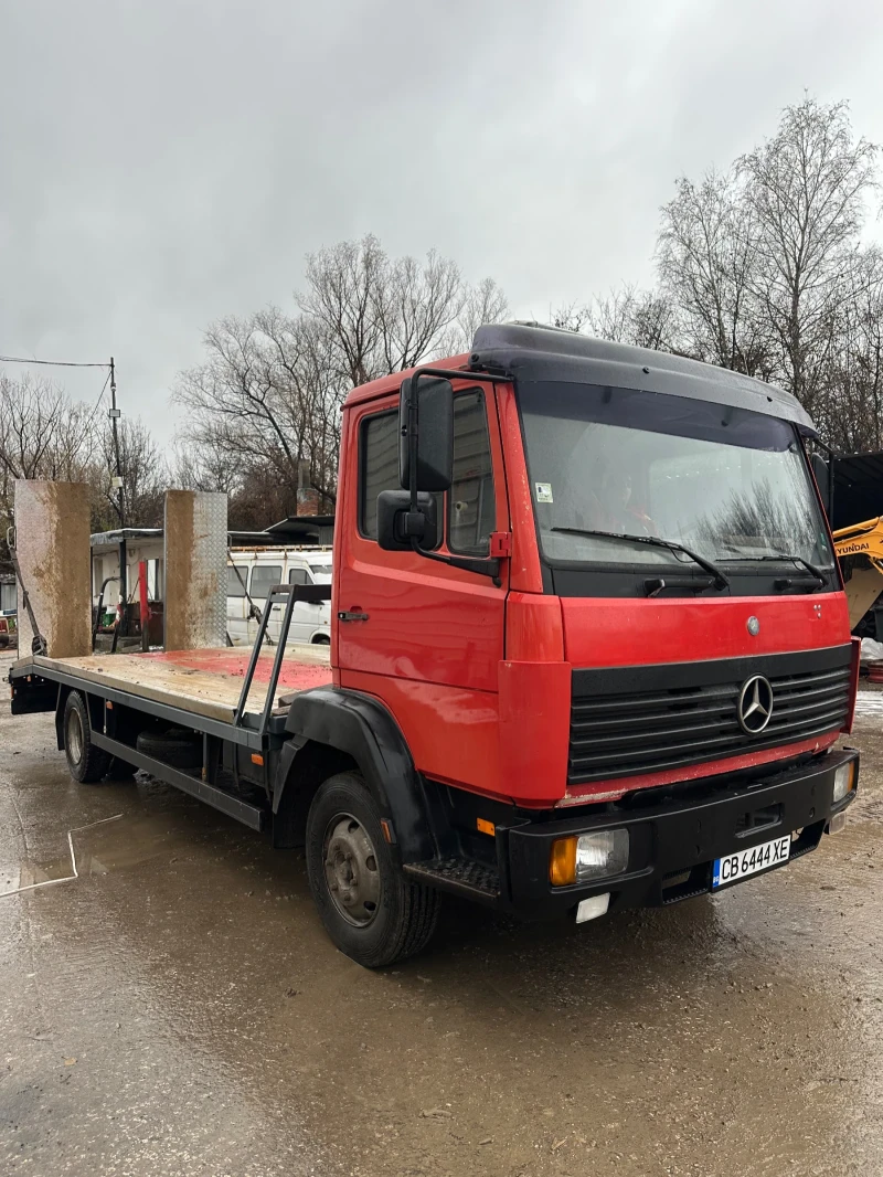 Mercedes-Benz 811 Специален, снимка 2 - Камиони - 48170351