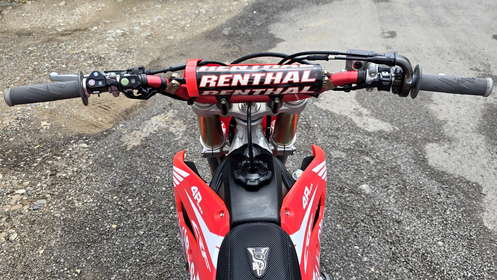 Honda Crf 450i НОВ ВНОС!!!, снимка 11 - Мотоциклети и мототехника - 54896505