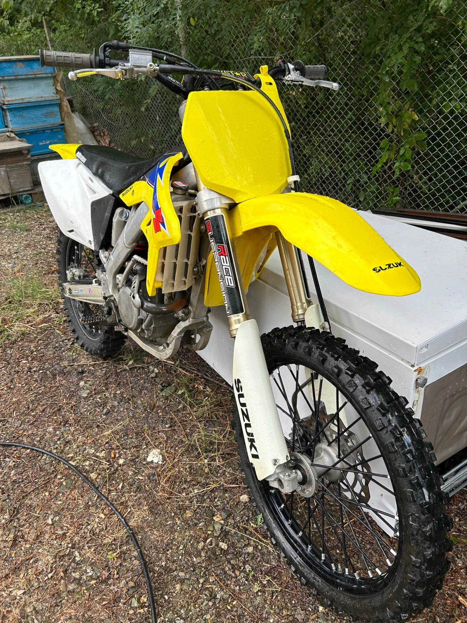 Suzuki 250, снимка 2 - Мотоциклети и мототехника - 55629489