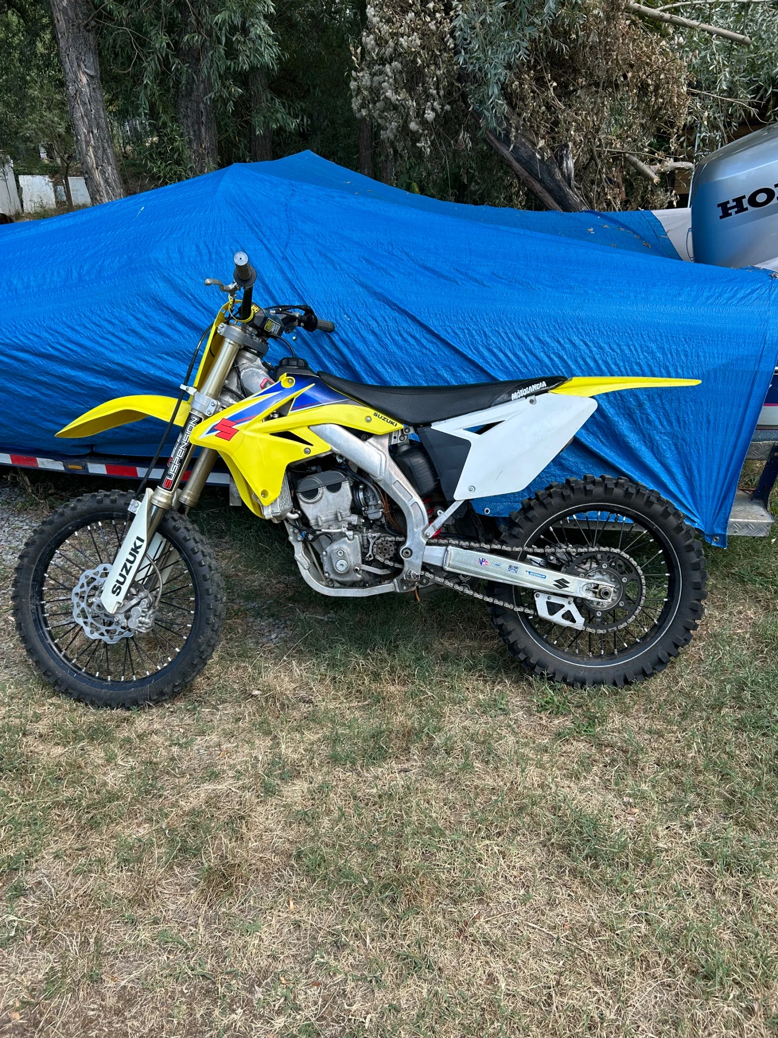 Suzuki 250, снимка 4 - Мотоциклети и мототехника - 55629489