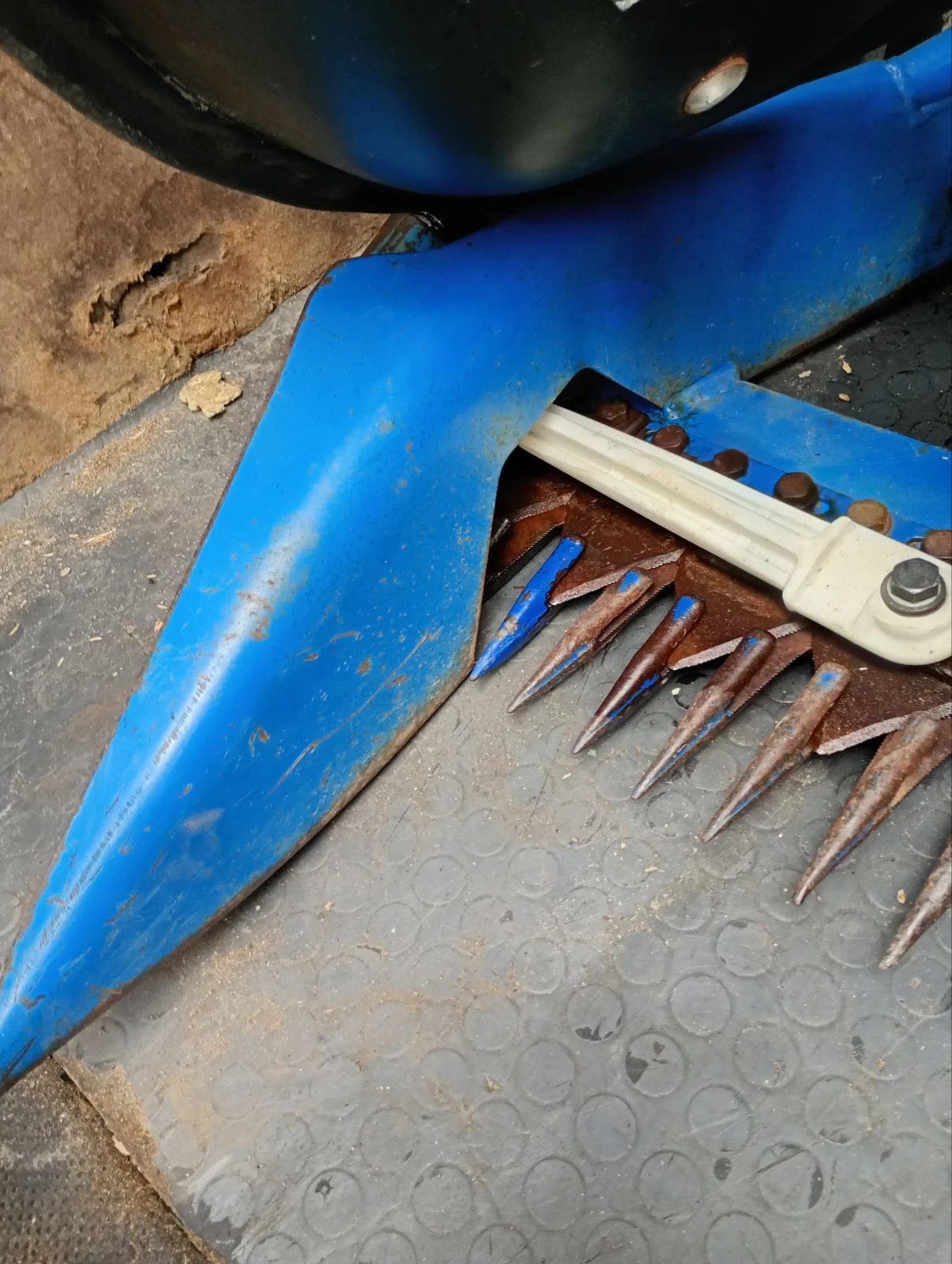  bcs | Mobile.bg   14